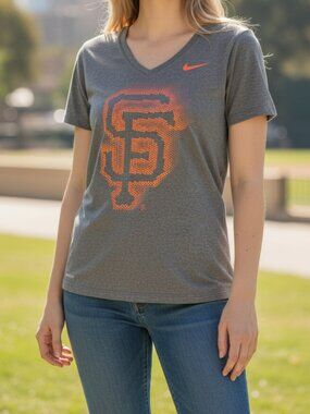 Nike Dri-FIT San Francisco Giants V-Neck Athletic Tee, XS